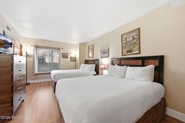 950 Park Avenue 111, Park City, UT 84060