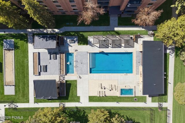 950 Park Avenue 111, Park City, UT 84060