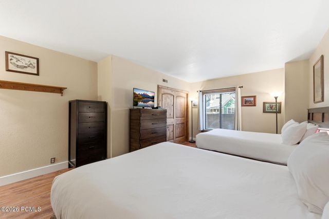 950 Park Avenue 111, Park City, UT 84060