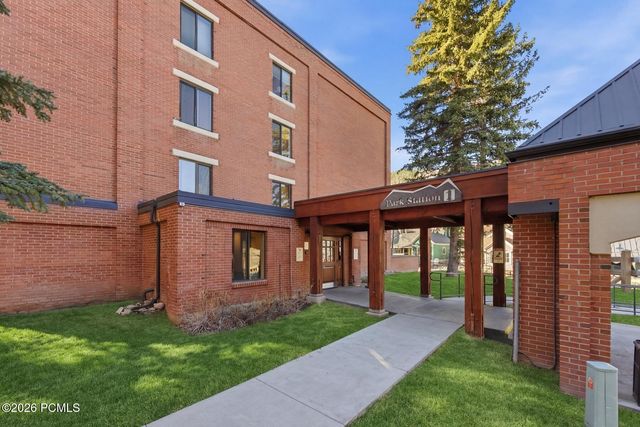 950 Park Avenue 111, Park City, UT 84060