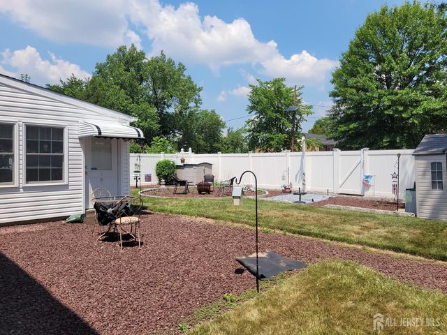 62 Pinho Avenue, Carteret, NJ 07008