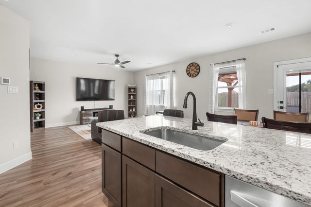 7632 Thunder River Road, Fort Worth, TX 76120