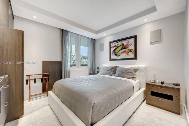 2301 Collins Avenue 307, Miami Beach, FL 33139