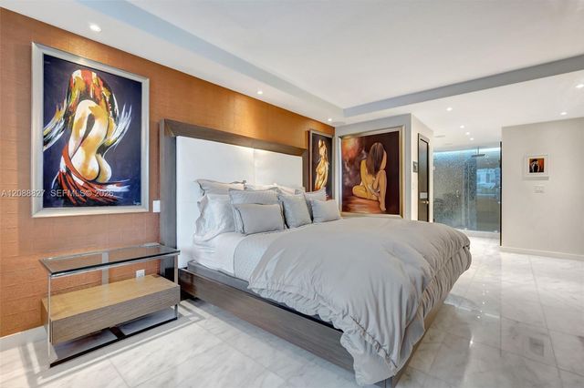 2301 Collins Avenue 307, Miami Beach, FL 33139