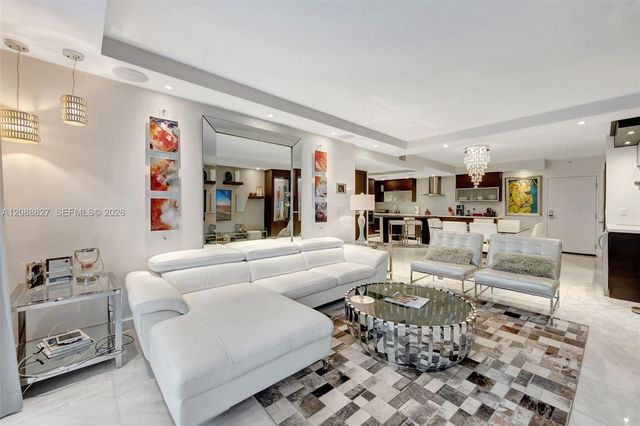 2301 Collins Avenue 307, Miami Beach, FL 33139
