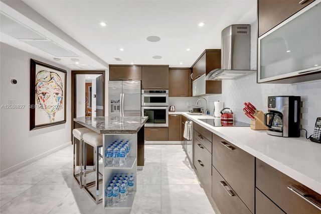 2301 Collins Avenue 307, Miami Beach, FL 33139