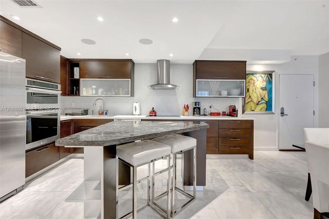 2301 Collins Avenue 307, Miami Beach, FL 33139