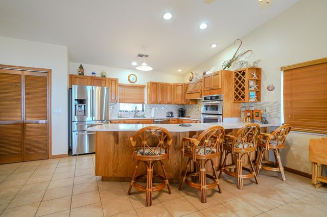 564 Sombrero Beach Road, Marathon, FL 33050