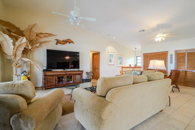 564 Sombrero Beach Road, Marathon, FL 33050