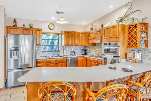 564 Sombrero Beach Road, Marathon, FL 33050