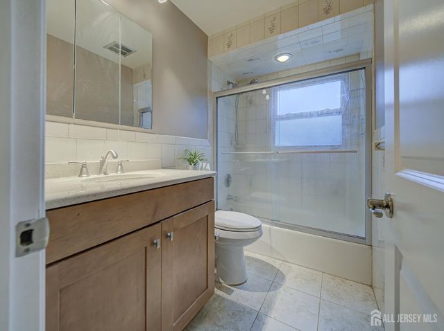 70 Gage Road, East Brunswick, NJ 08816