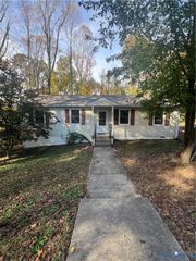 3301 Fisher Ave, Hopewell, VA 23860