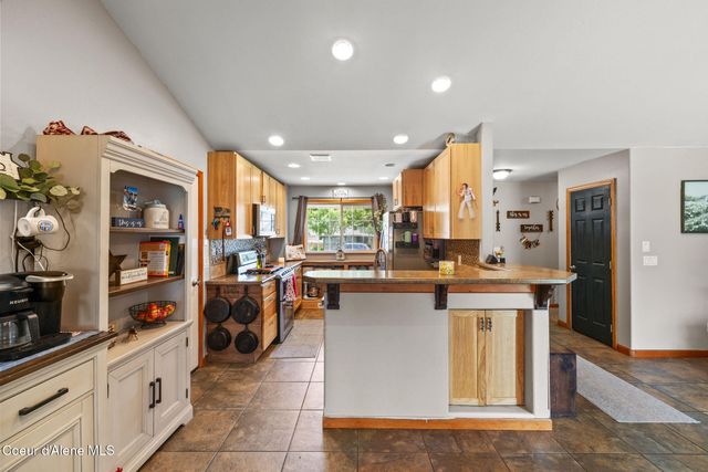 15383 N Vernon ST, Rathdrum, ID 83858