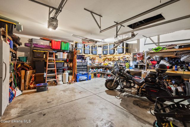 15383 N Vernon ST, Rathdrum, ID 83858