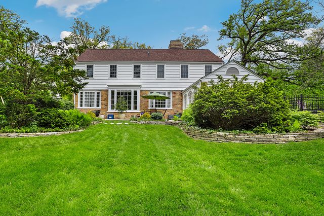 2404 Braeburn Avenue, Flossmoor, IL 60422