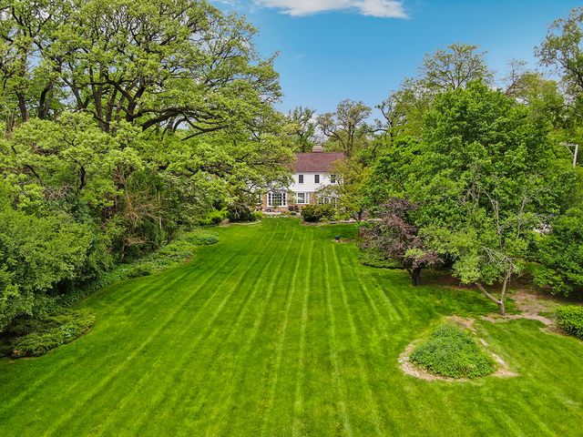 2404 Braeburn Avenue, Flossmoor, IL 60422