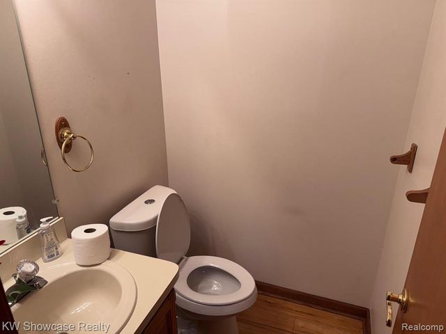 42289 Saratoga Circle, Canton, MI 48187