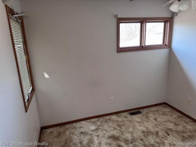 42289 Saratoga Circle, Canton, MI 48187