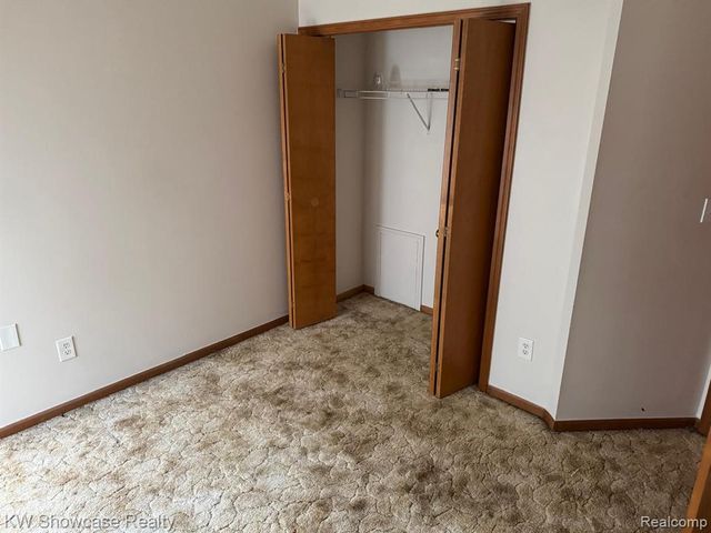 42289 Saratoga Circle, Canton, MI 48187