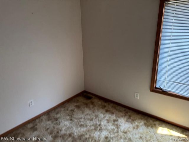 42289 Saratoga Circle, Canton, MI 48187