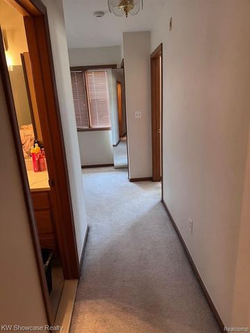 42289 Saratoga Circle, Canton, MI 48187