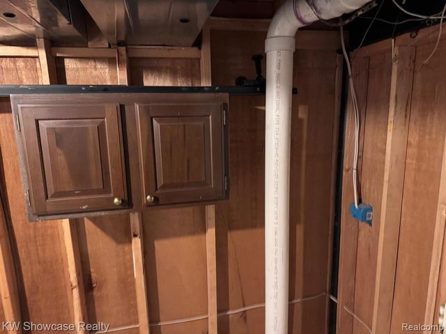 42289 Saratoga Circle, Canton, MI 48187