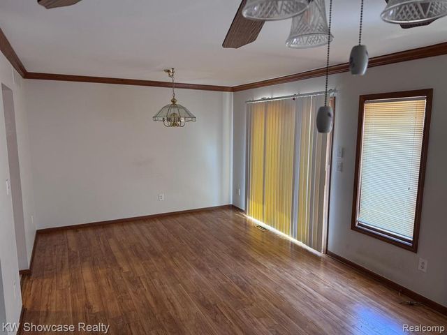 42289 Saratoga Circle, Canton, MI 48187