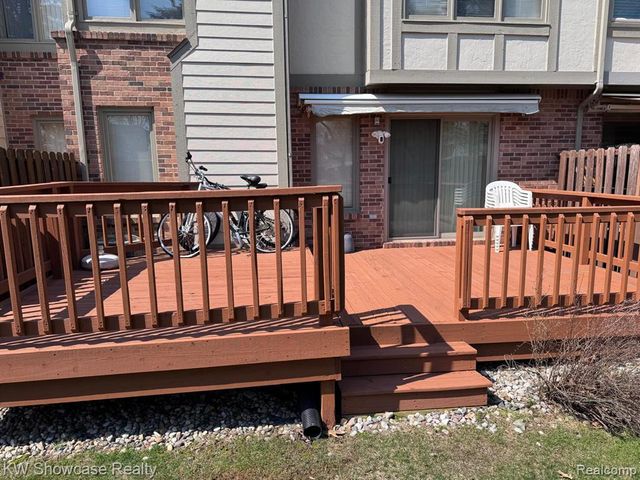 42289 Saratoga Circle, Canton, MI 48187