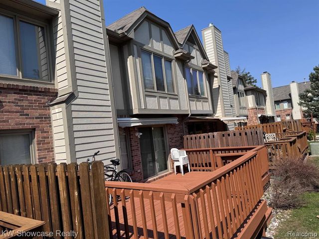 42289 Saratoga Circle, Canton, MI 48187