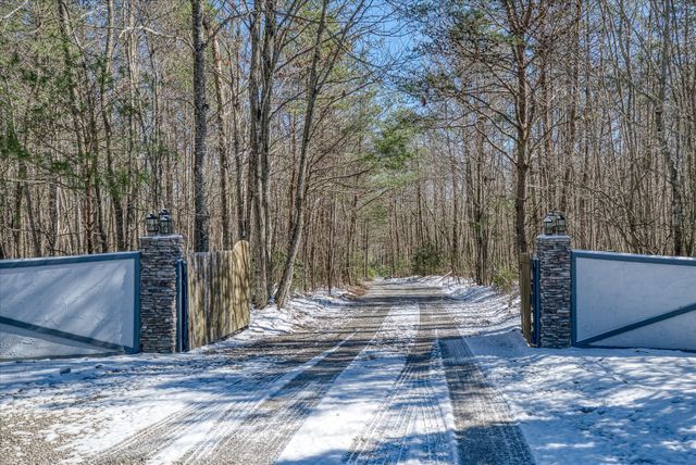 101 Dakota Ln, Spencer, TN 38585