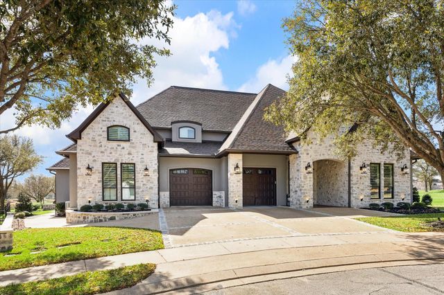 5202 Bourrone, Bryan, TX 77802