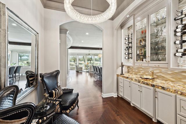 5202 Bourrone, Bryan, TX 77802