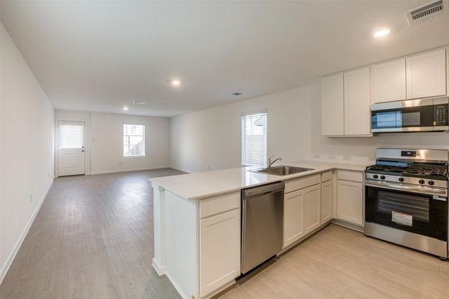 919 Pertuso Lane, Huffman, TX 77336