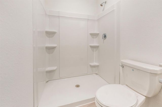 919 Pertuso Lane, Huffman, TX 77336