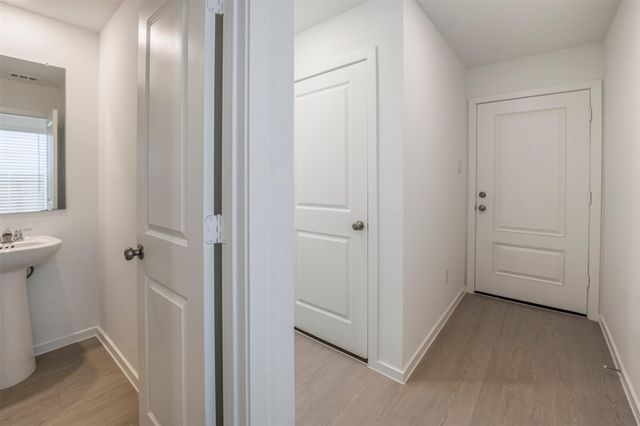 919 Pertuso Lane, Huffman, TX 77336