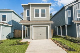 919 Pertuso Lane, Huffman, TX 77336