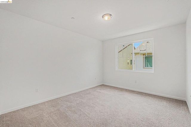 38 Fern Ln, Pittsburg, CA 94565