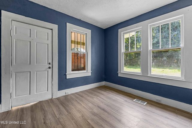 3827 P S Drive, Meridian, MS 39305