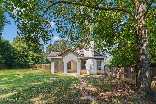 3827 P S Drive, Meridian, MS 39305