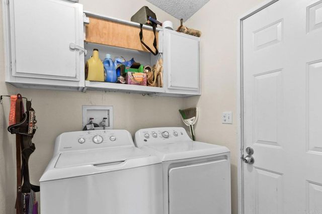 13162 Highway 8 Business 200, El Cajon, CA 92021