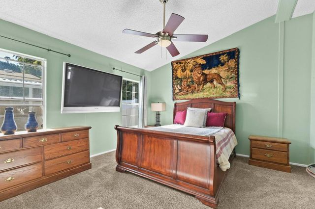 13162 Highway 8 Business 200, El Cajon, CA 92021