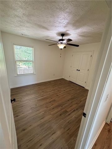 4 Willow Trace Drive, Phenix City, AL 36869