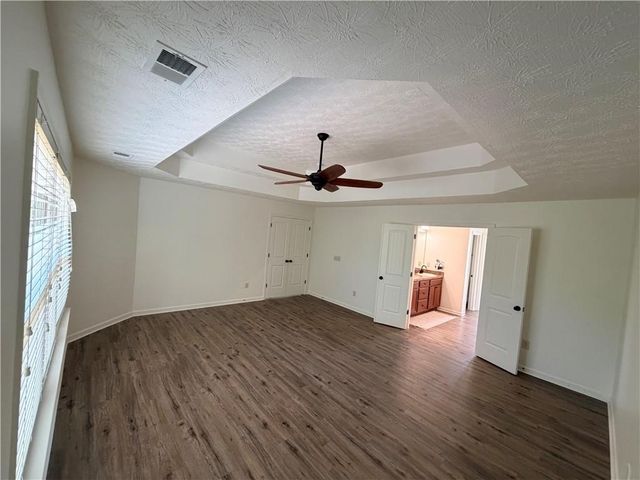 4 Willow Trace Drive, Phenix City, AL 36869