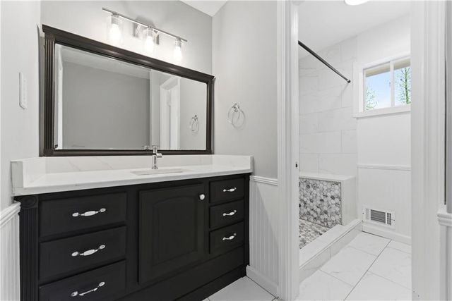1100 Vonda Lane, Mableton, GA 30126