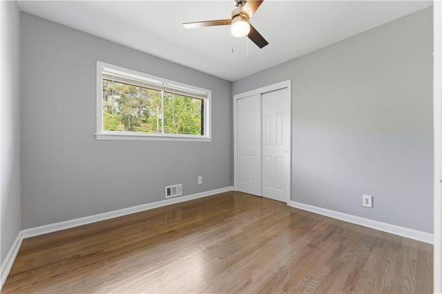 1100 Vonda Lane, Mableton, GA 30126