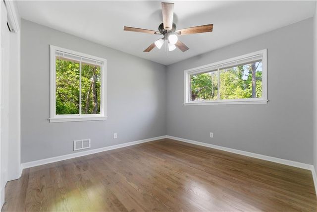 1100 Vonda Lane, Mableton, GA 30126