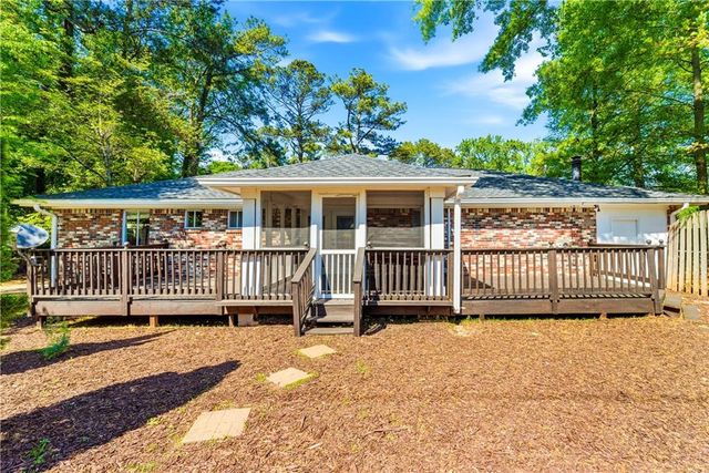 1100 Vonda Lane, Mableton, GA 30126
