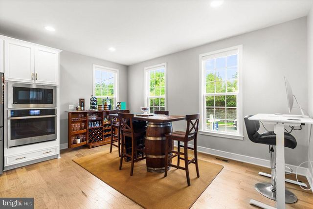 6137 OLIVET DR, Alexandria, VA 22315