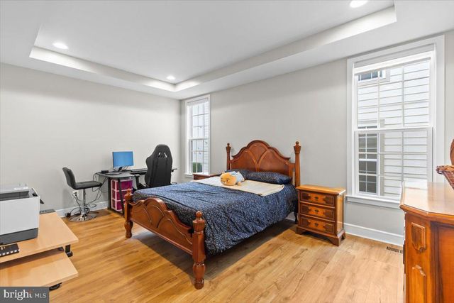 6137 OLIVET DR, Alexandria, VA 22315
