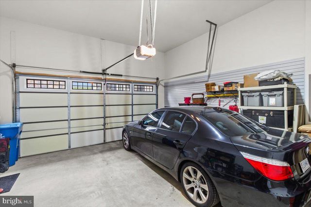 6137 OLIVET DR, Alexandria, VA 22315